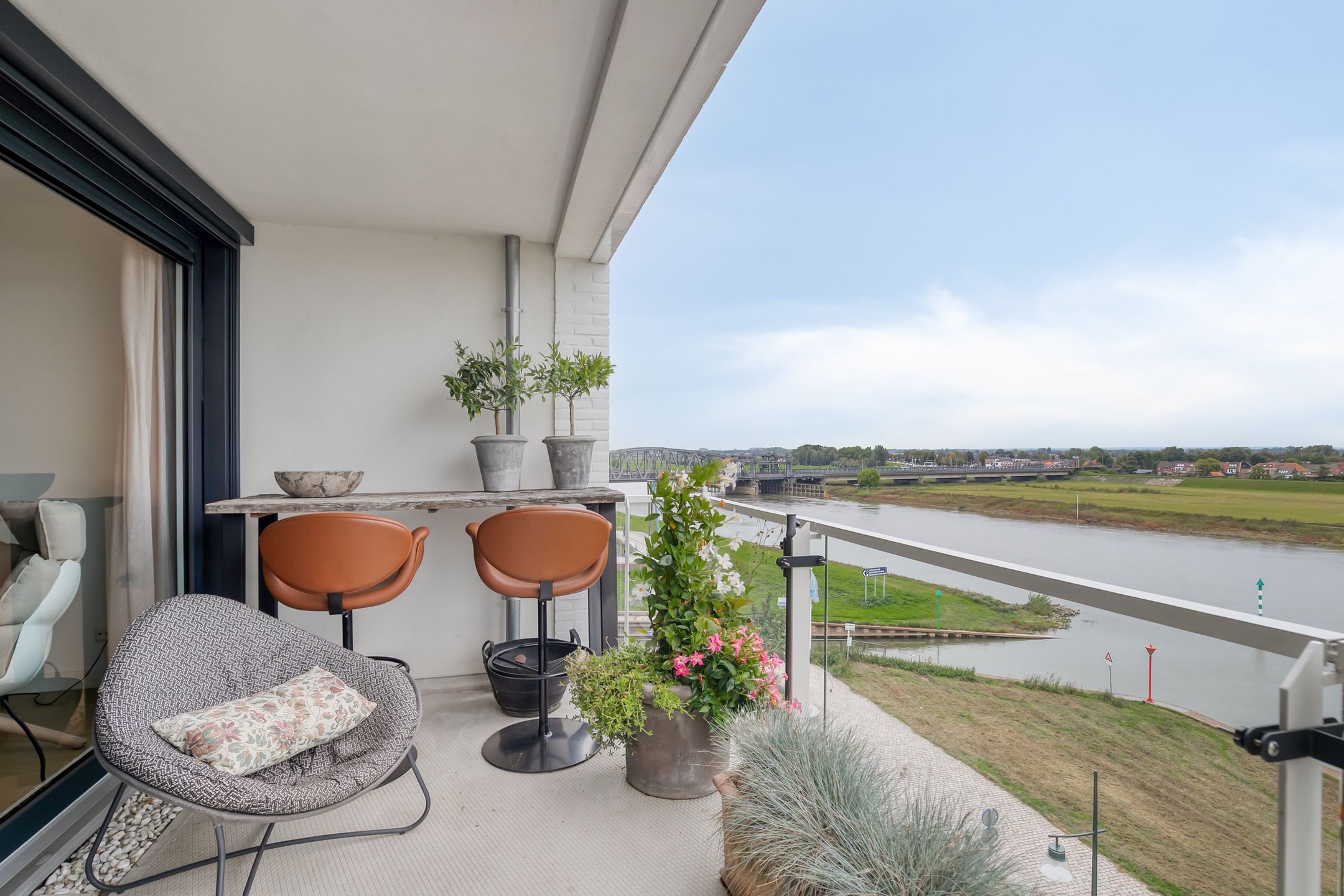 Photo 3 of Het Glacis 93