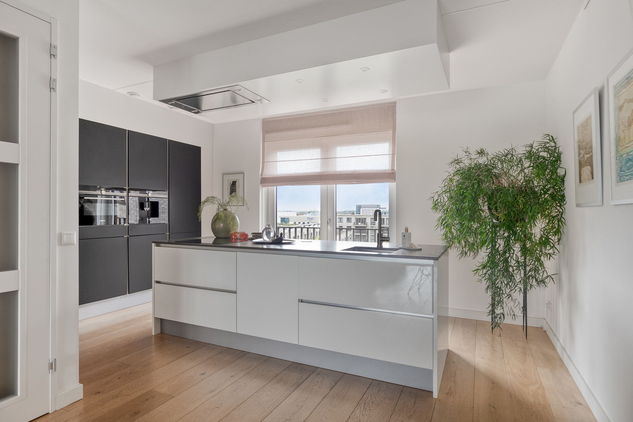 Photo 9 of Het Glacis 93