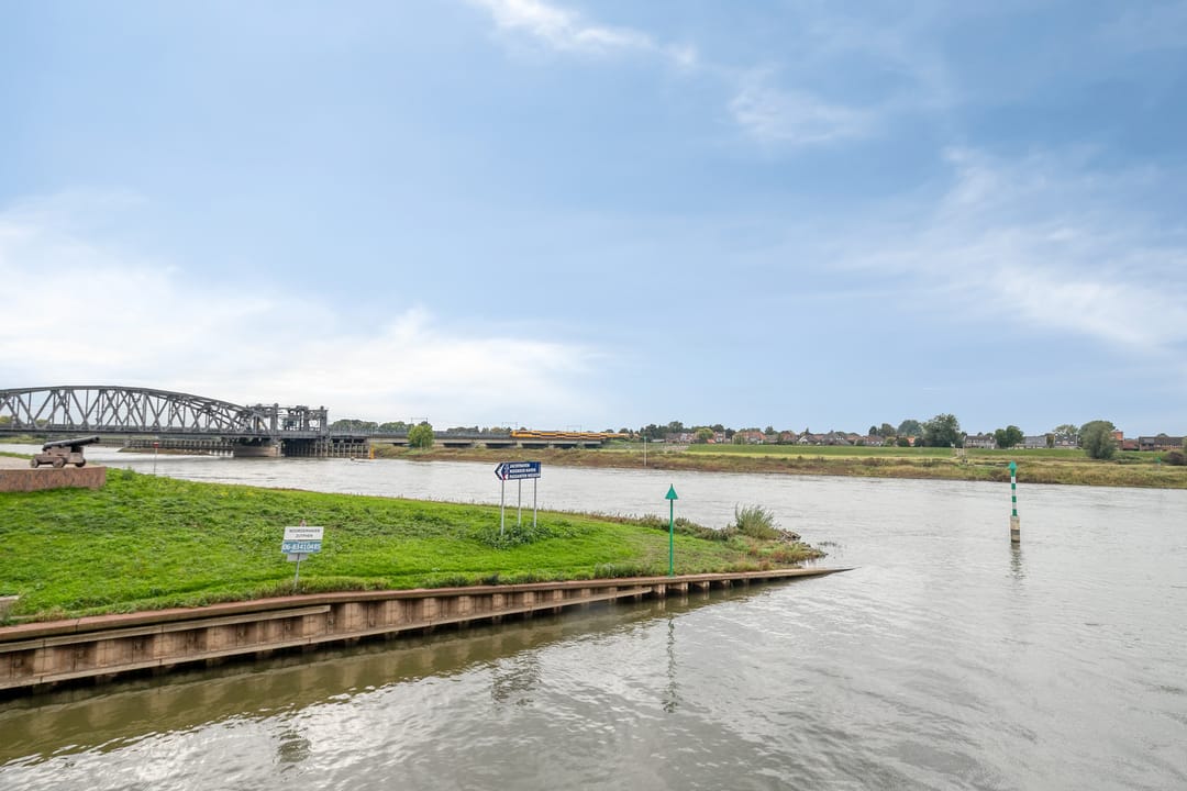 Photo 37 of Het Glacis 93