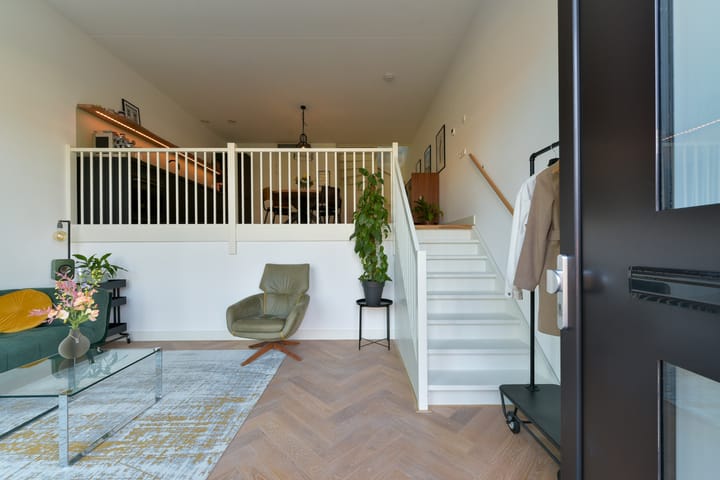 Photo 2 of Sluiseiland-Zuid 88