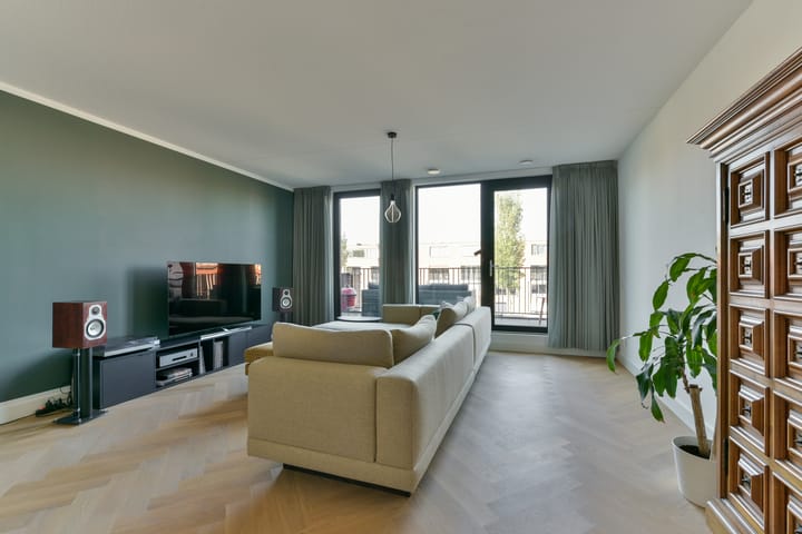 Photo 4 of Sluiseiland-Zuid 88