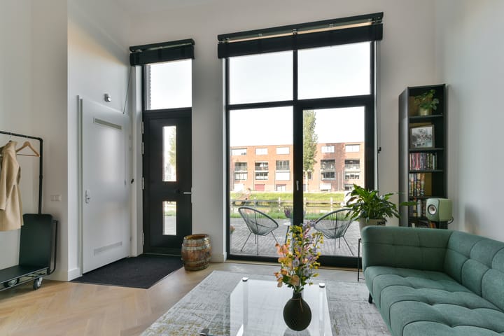 Photo 7 of Sluiseiland-Zuid 88