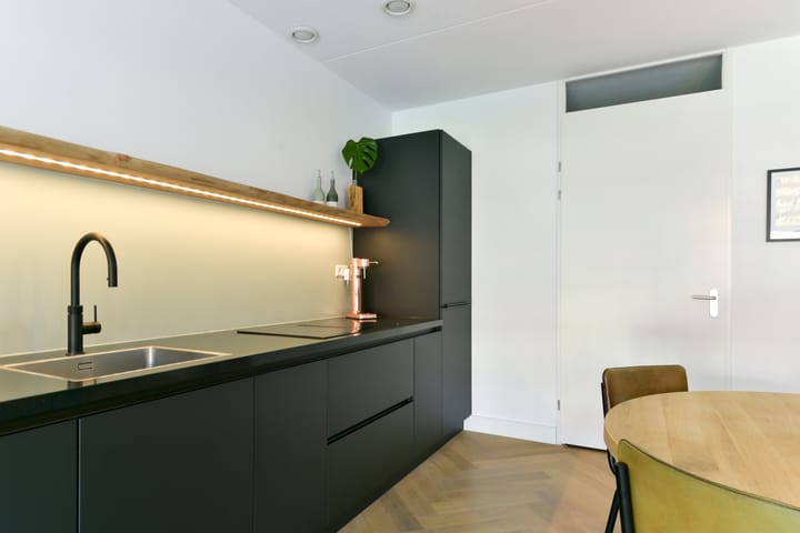 Photo 12 of Sluiseiland-Zuid 88