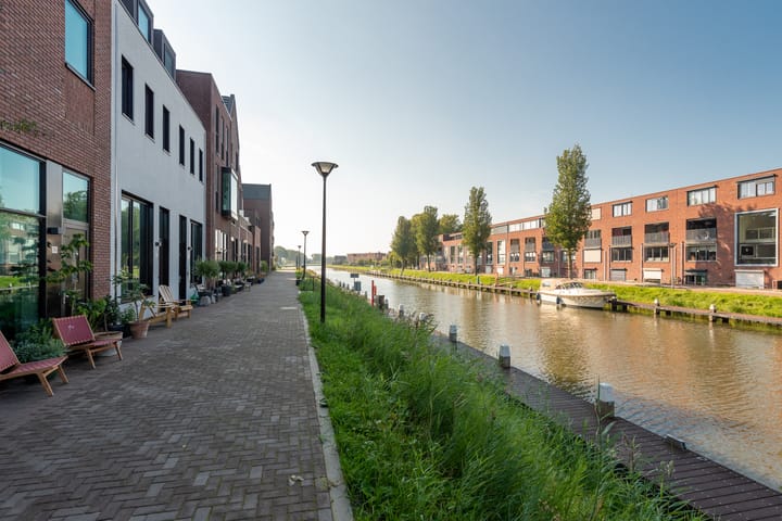 Photo 48 of Sluiseiland-Zuid 88