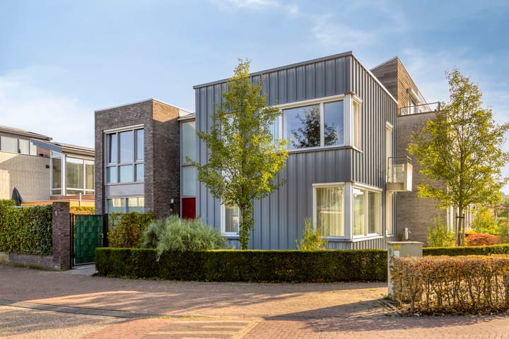 Foto 1 van Einsteinstraat 1