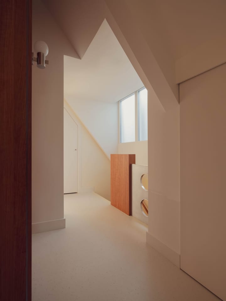 Foto 24 van Mathenesserdijk 325-A