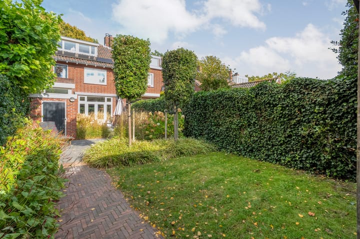 Foto 42 van Wipstrikkerallee 138