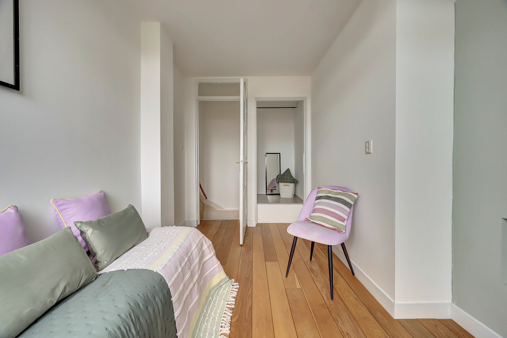 Foto 30 van Hof van Delftlaan 68