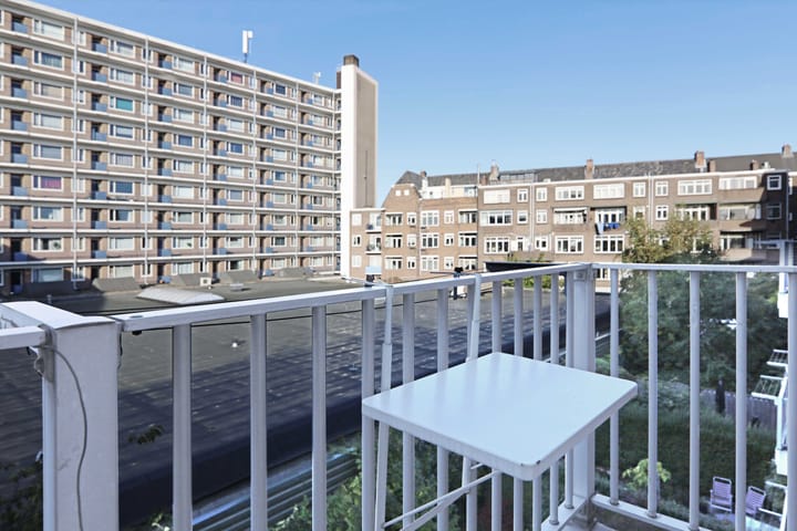 Foto 12 van Van Maanenstraat 21-C