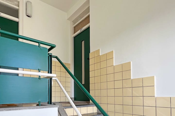 Foto 21 van Van Maanenstraat 21-C