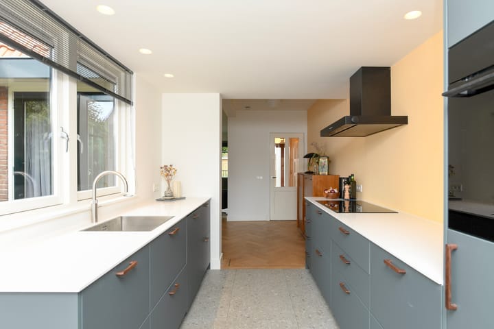 Foto 11 van Eemnesserweg 105