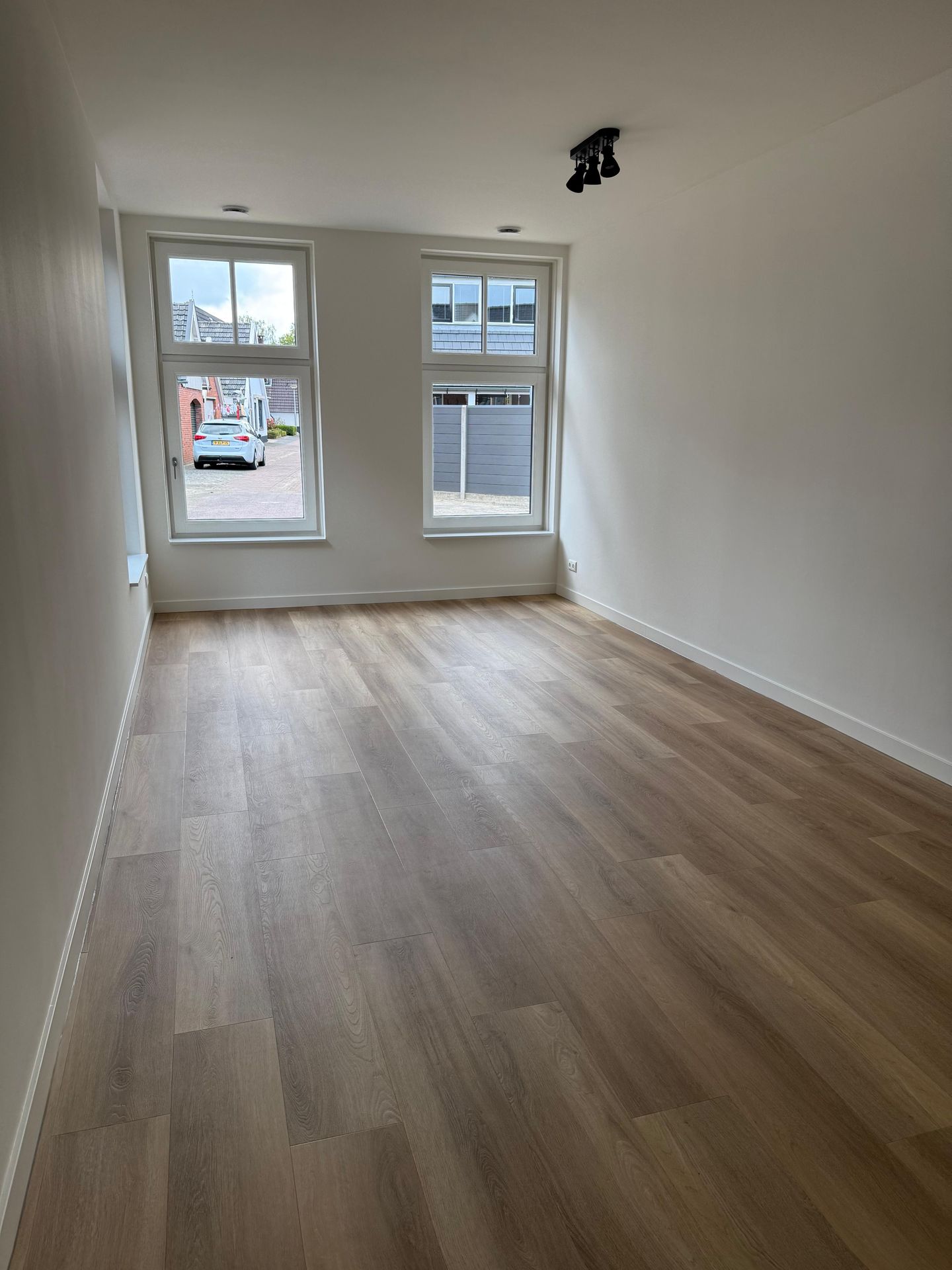 Foto 4 van Hangerad 25-A