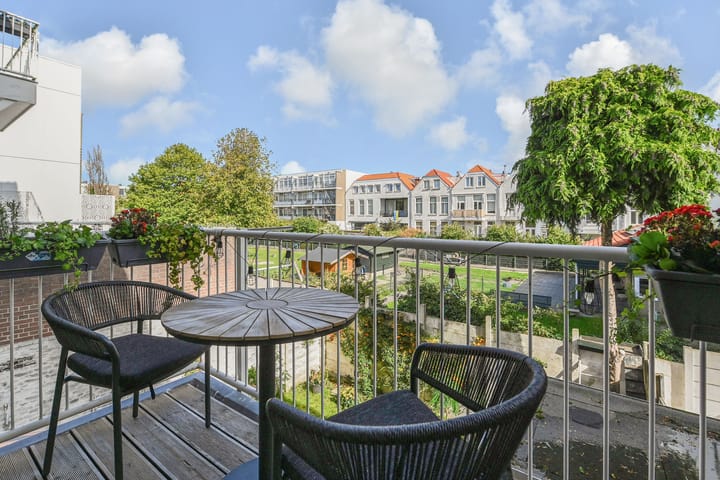 Foto 18 van Hemsterhuisstraat 53