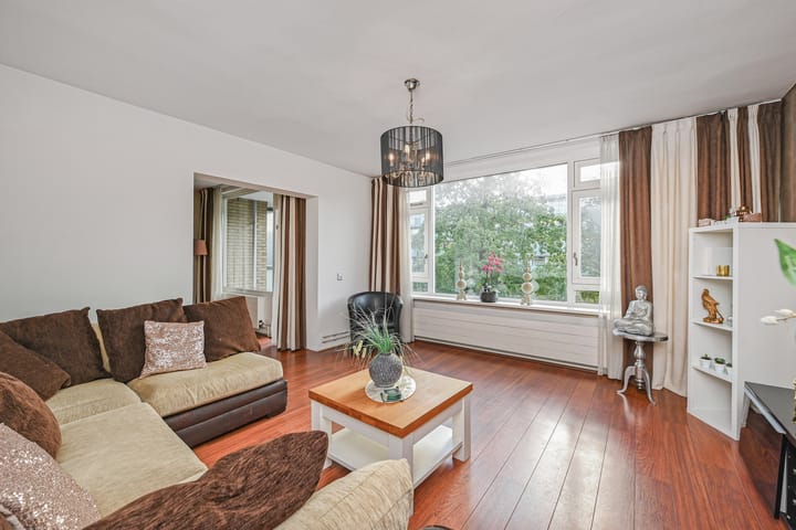 Photo 10 of Gravin Juliana van Stolberglaan 162