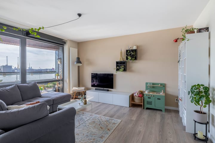 Foto 13 van Lloydkade 701