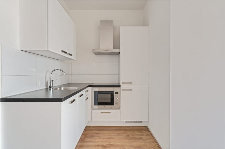 Photo 2 of Fascinatio Boulevard 890-C