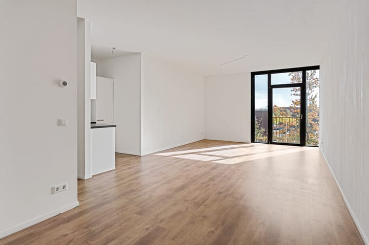 Photo 10 of Fascinatio Boulevard 890-C