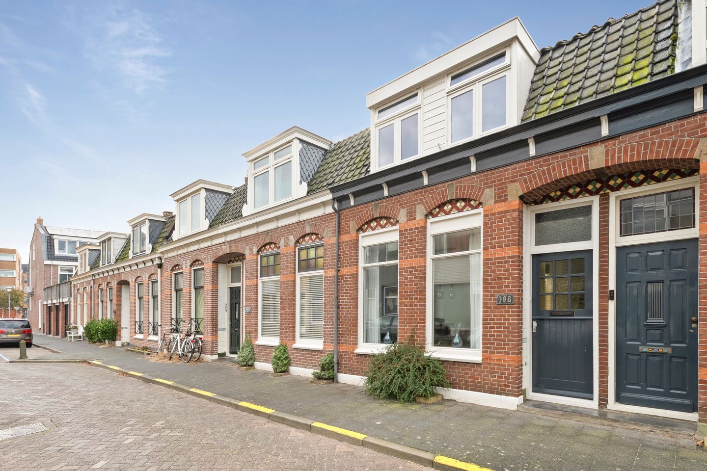 Foto 1 van Hertzogstraat 108