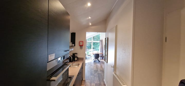 Photo 11 of Laan van Laag Kanje 1-620