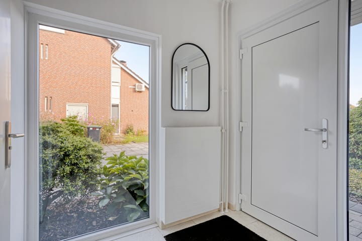 Photo 33 of Bekerbaan 13-B