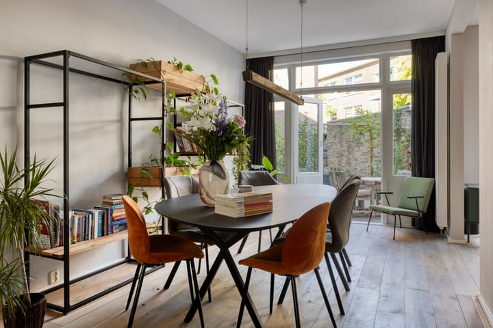 Photo 2 of Pahudstraat 110