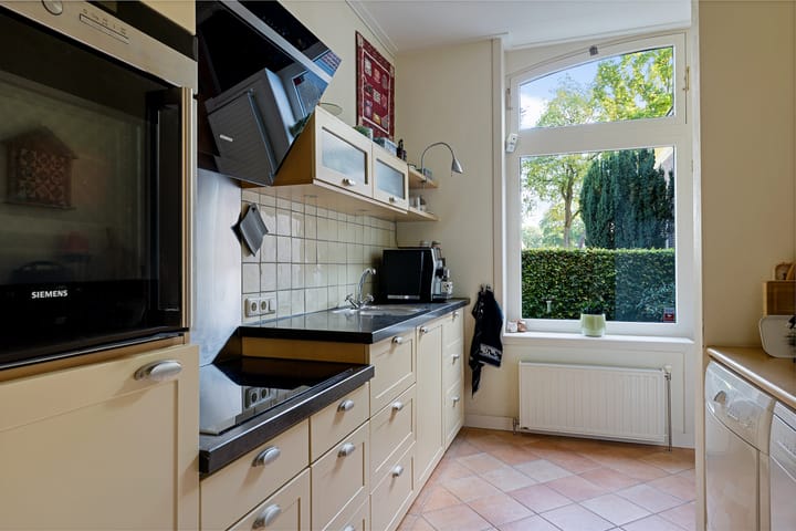 Photo 22 of Aelderstraat 27