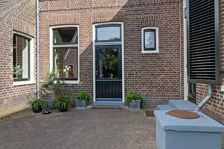 Photo 52 of Aelderstraat 27