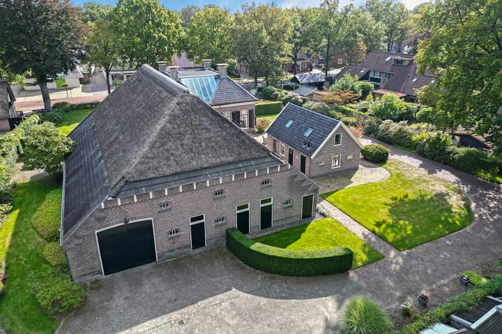 Photo 64 of Aelderstraat 27