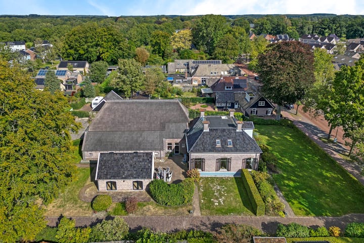 Photo 69 of Aelderstraat 27