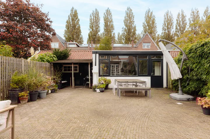 Photo 12 of Bors van Waverenstraat 66