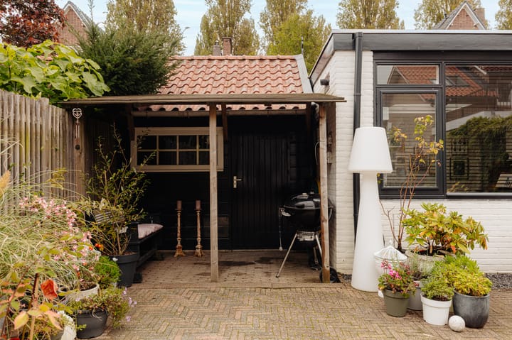 Photo 13 of Bors van Waverenstraat 66