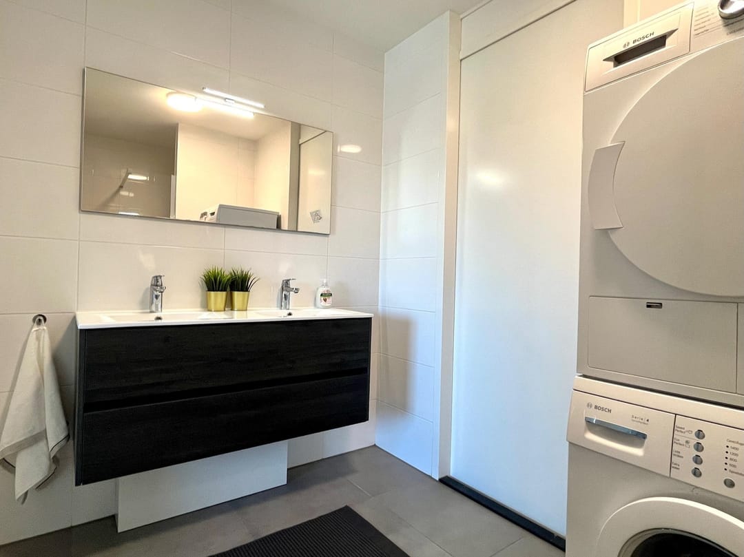 Foto 13 van Van Vollenhovenlaan 569