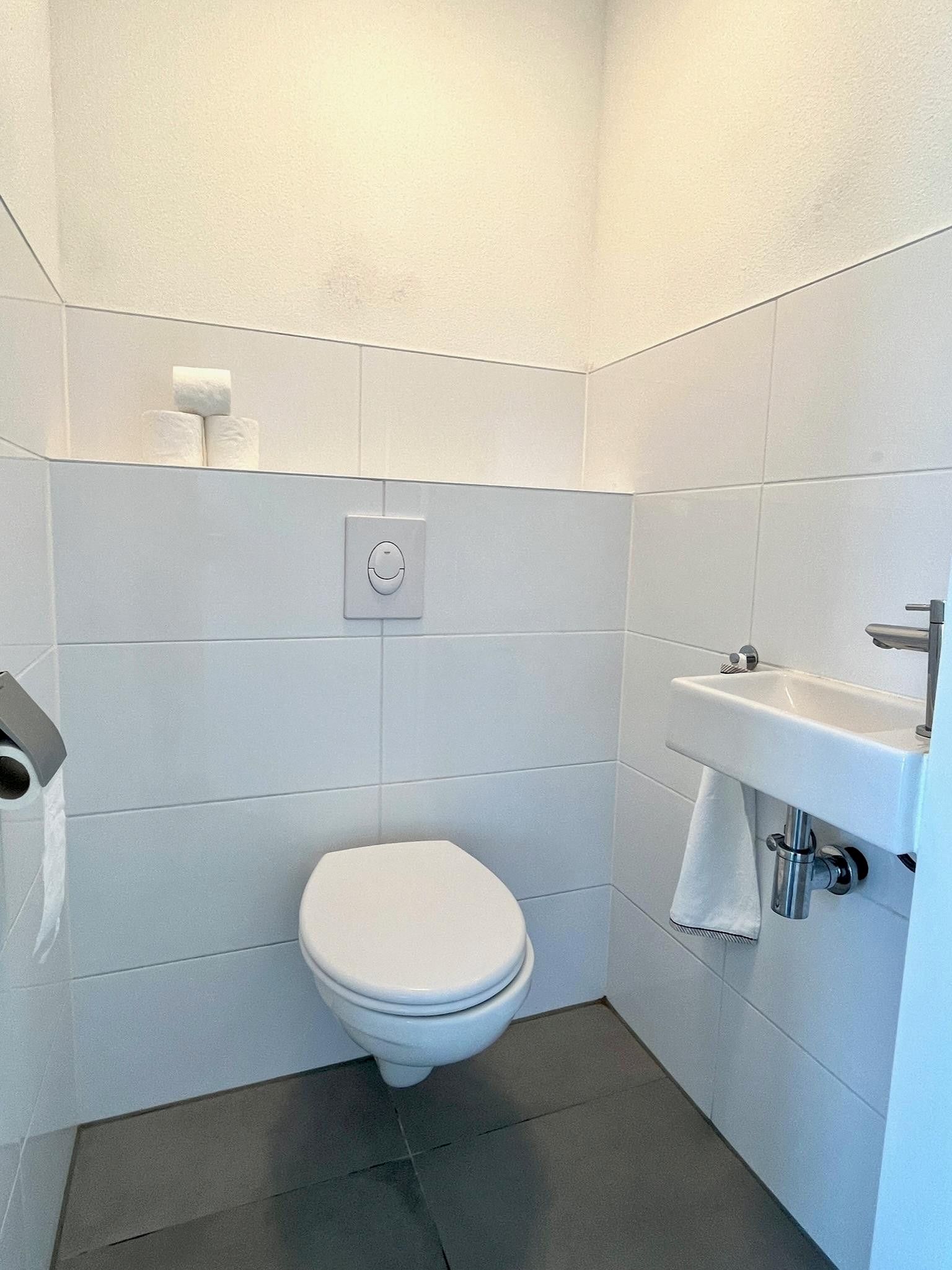 Foto 18 van Van Vollenhovenlaan 569