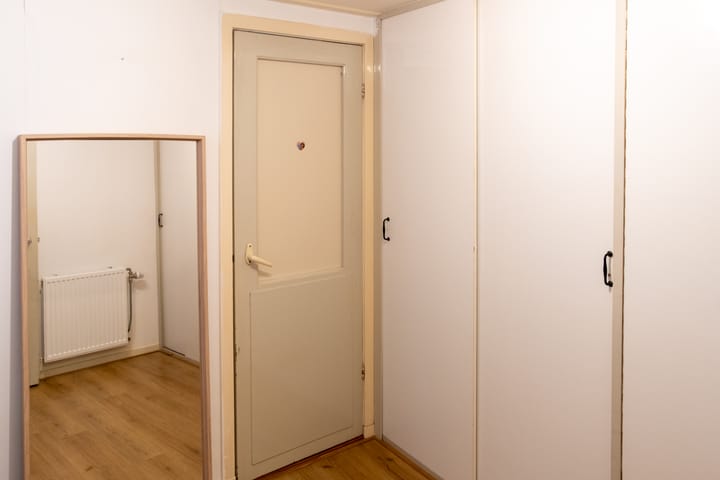 Photo 15 of Raam 155