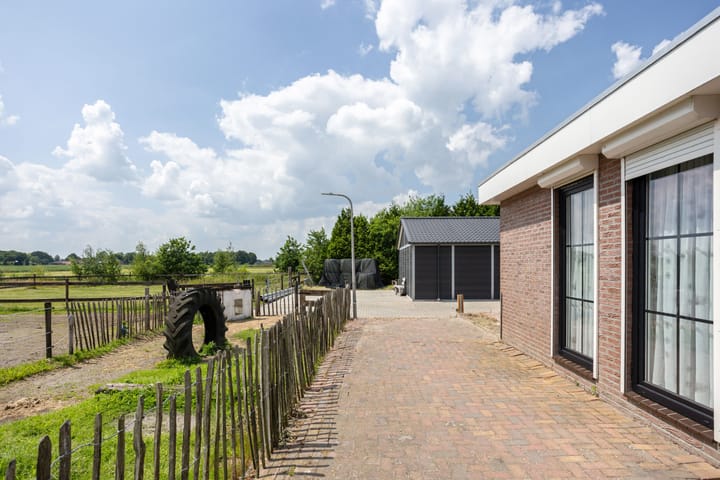 Foto 25 van Smallegang 2