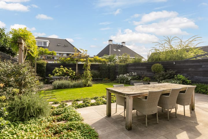 Foto 15 van Laurierkerspad 4