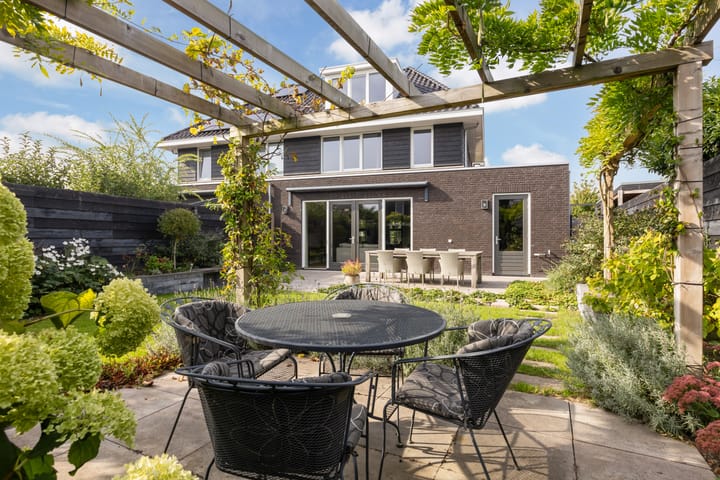 Foto 16 van Laurierkerspad 4