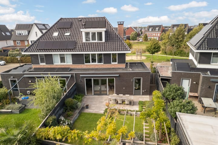 Foto 20 van Laurierkerspad 4