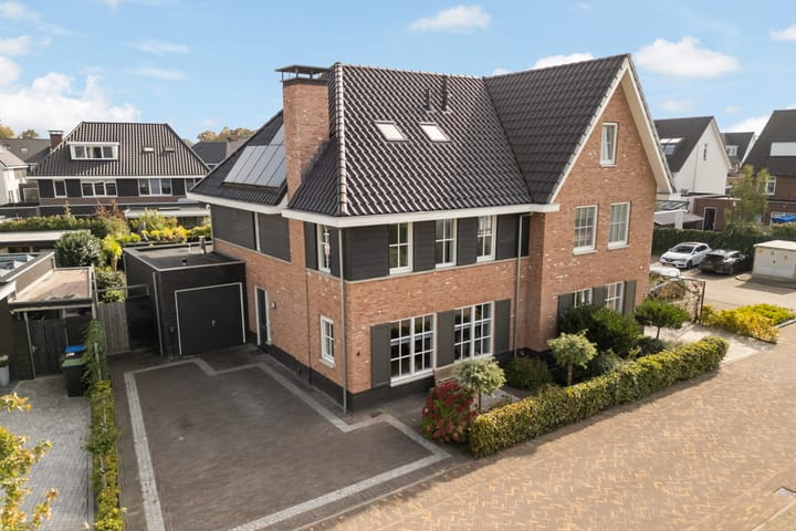 Foto 53 van Laurierkerspad 4