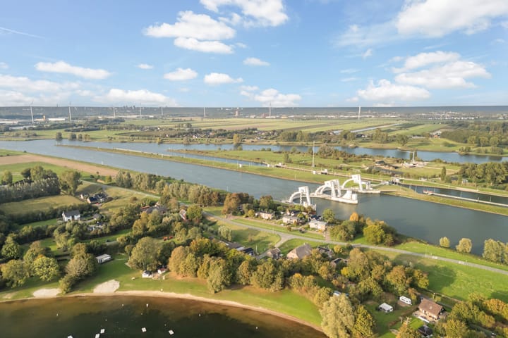 Foto 74 van Laurierkerspad 4