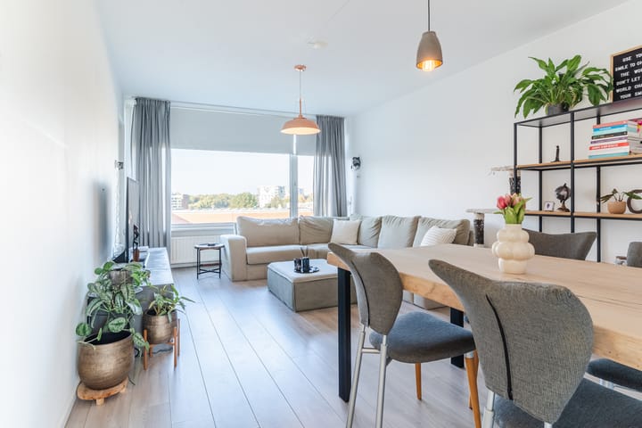 Photo 2 of Hertogenlaan 66