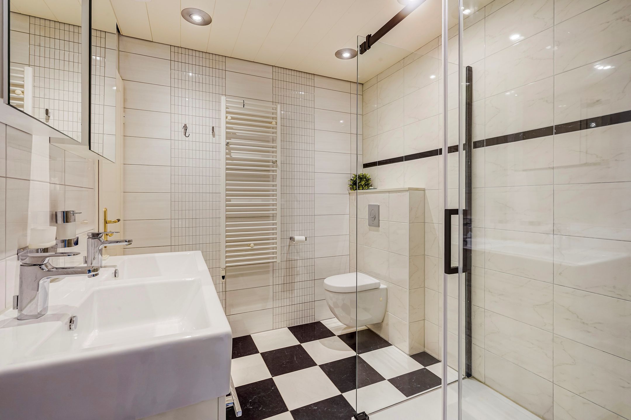 Foto 30 van Lelievaart 4