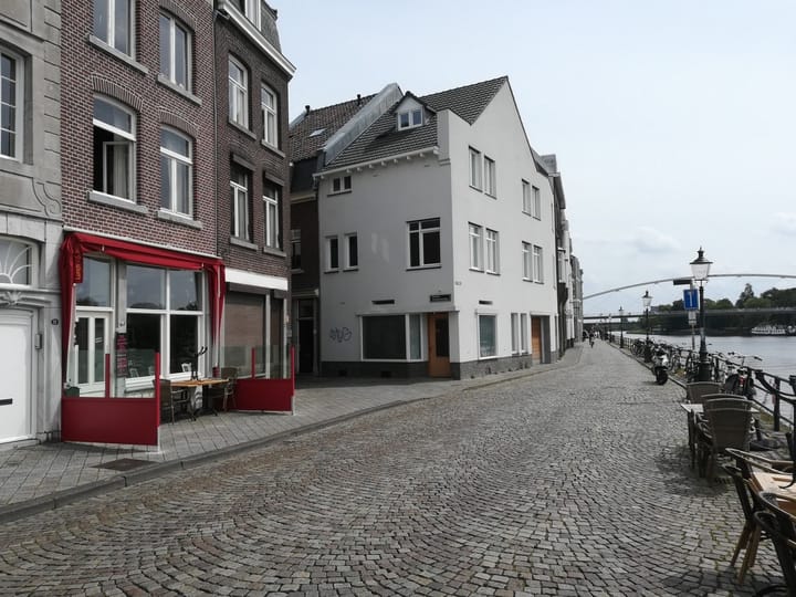 Photo 3 of Wycker Smedenstraat 9-B