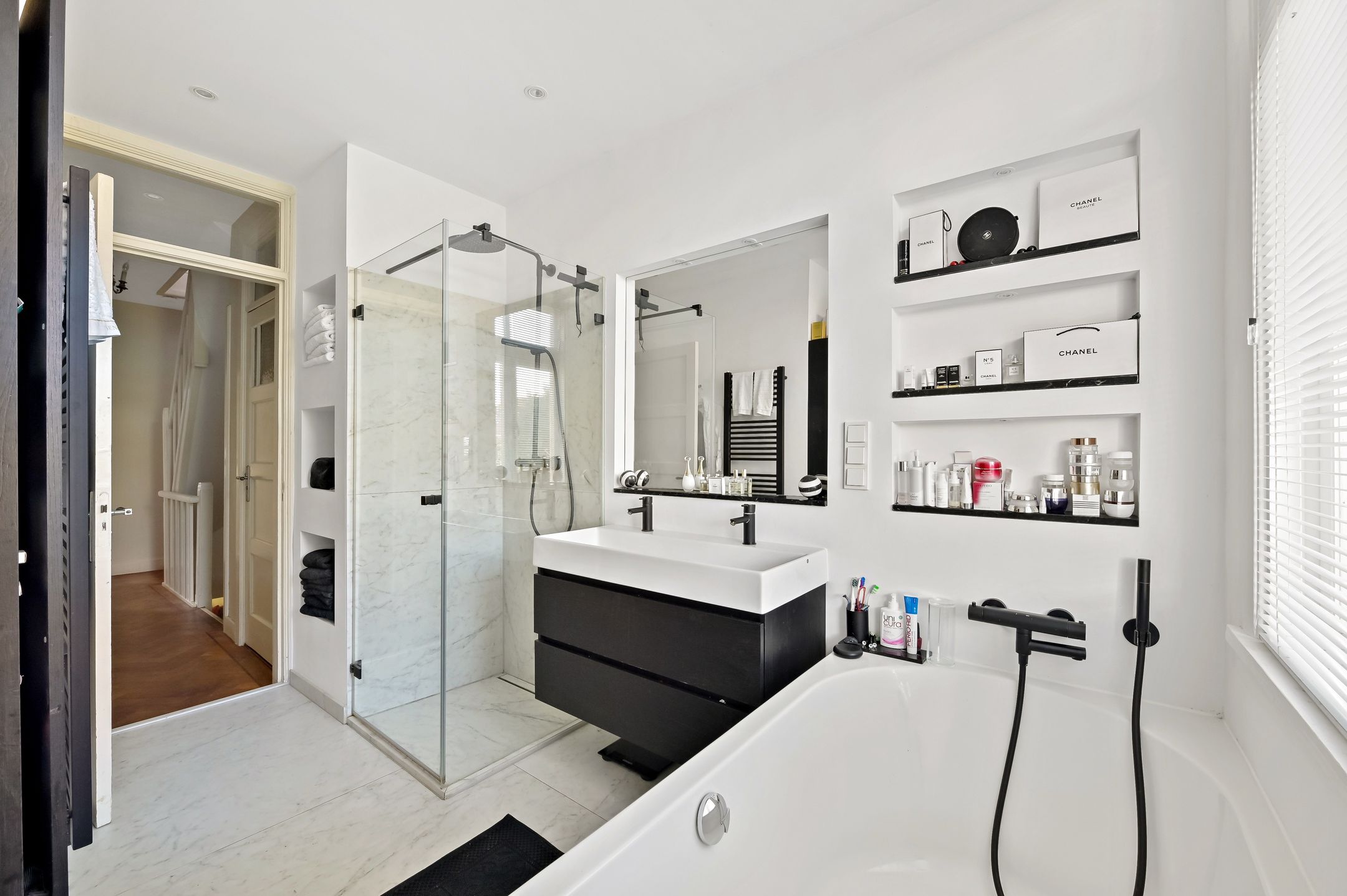 Foto 30 van Veurnsestraat 18