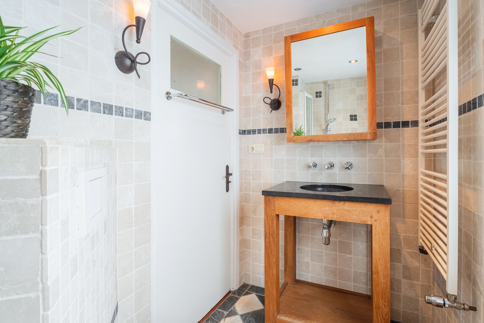 Foto 24 van Generaal Maczeklaan 10