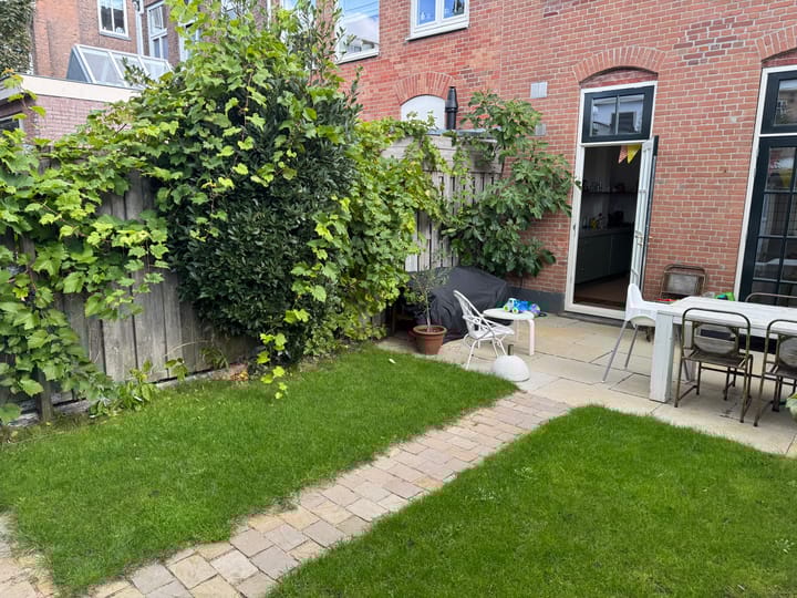 Photo 19 of Waldeck Pyrmontstraat 6-ZW