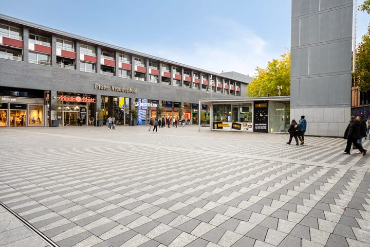 Foto 32 van Pieter Vreedeplein 72
