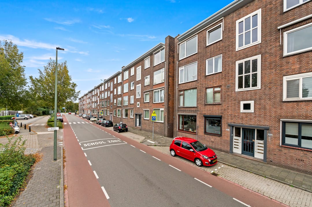 Photo 23 of Delftseveerweg 29-D
