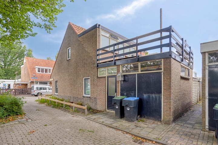 Photo 2 of Noteboomstraat 17