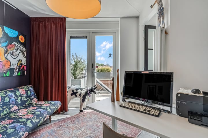 Foto 18 van Damstraat 46